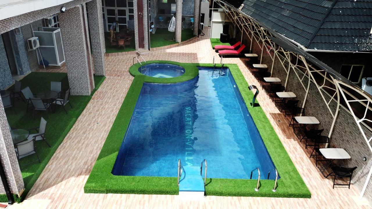 Vacation Villa Hotels And Suites Асаба Экстерьер фото